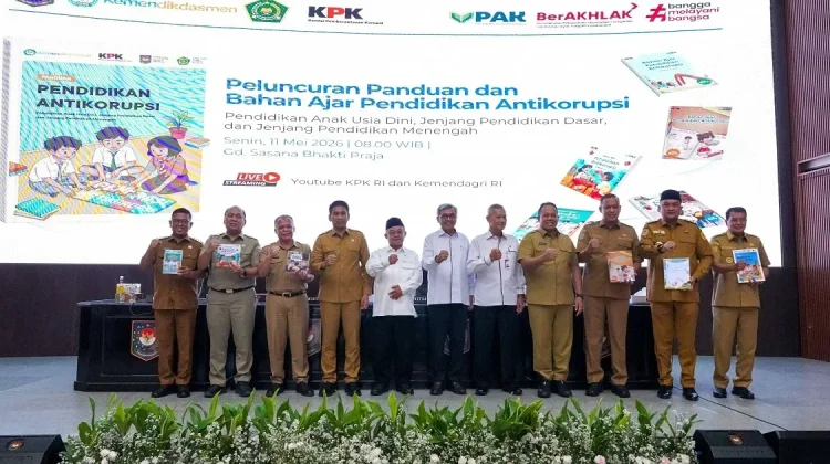 Indonesia Launches Anti-Corruption Guidebook and Teaching Materials for Schools