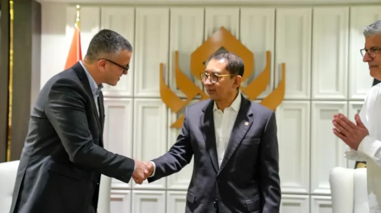 Fadli Zon Explores Cooperation on Palestinian Cultural Heritage Preservation