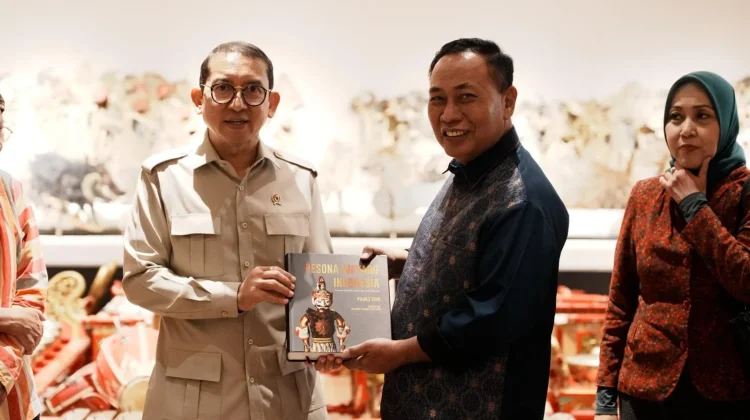 Fadli Zon Supports MORSA Cultural Performance for Literary Development