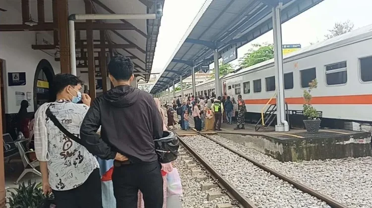 Trans-Sumatra Railway Should Based on Local and Business Needs: Parliament