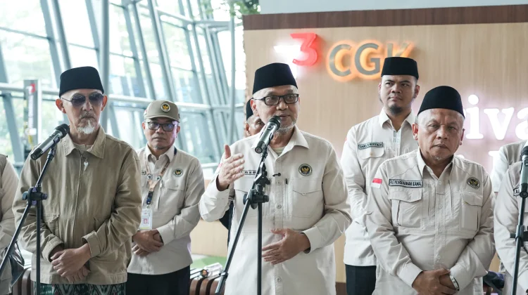 Hajj Minister Welcomes Musyrif Diny Team, Strengthens Hajj Success