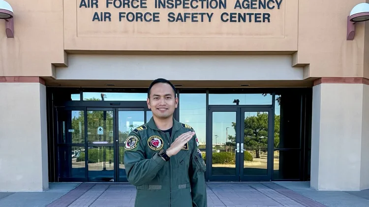 TNI AU Officer Completes International Aviation Safety Training in US