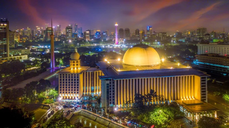 Islamic Economics Can Boost Indonesia Amid Global Crisis