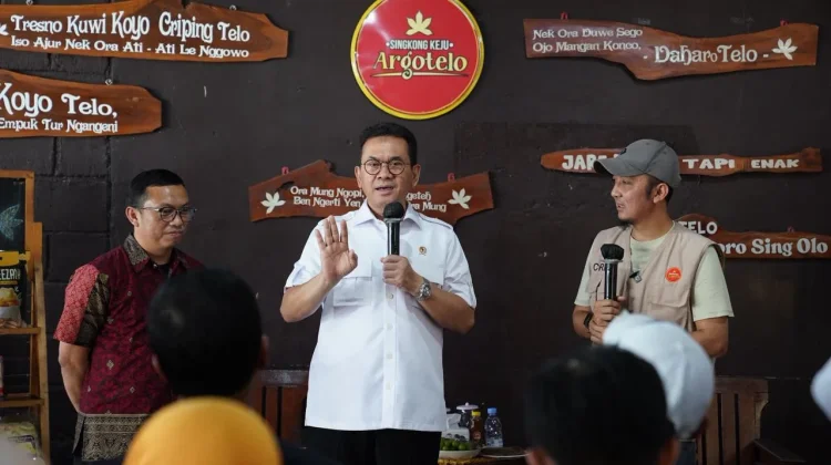 Trade Minister Urges Salatiga MSMEs to Go Global