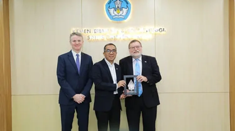 Australia’s Chief Scientist Visits Jakarta