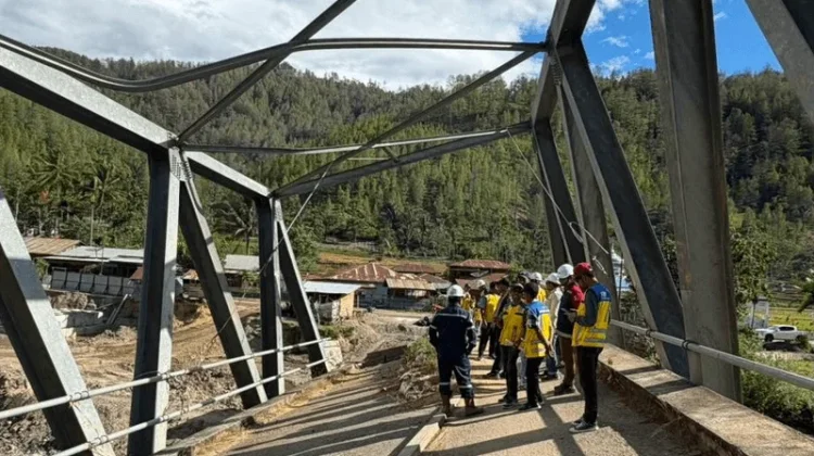 Temporary Shelter Construction for Sumatran Disaster Victims Reaches 97 Percent