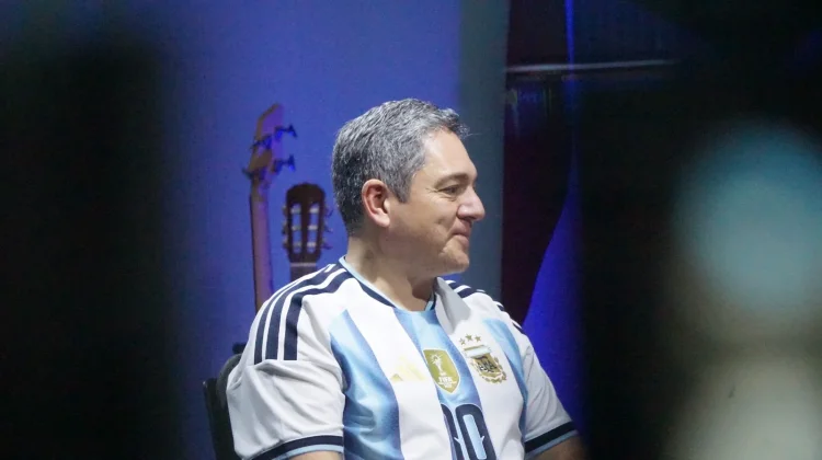 Argentina Fans Celebrate Victory Over Algeria