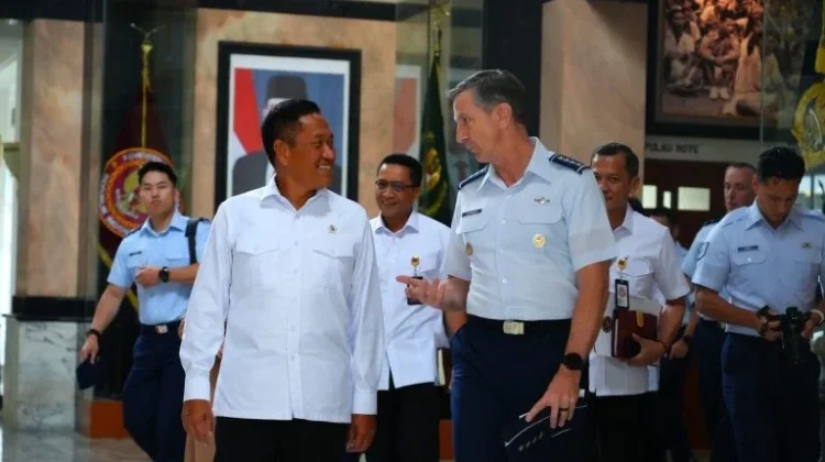 Indonesian Government and U.S. Air Force Discuss Cooperation and Security Issues