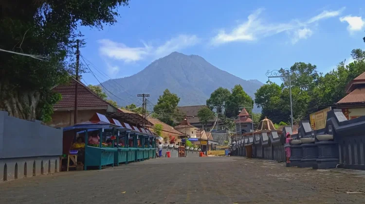 Explore Mount Kawi, Malang's Natural, Cultural, and Spiritual Gem