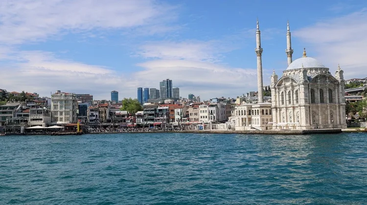 Turkish Professor Shares How Türkiye Adapts to the Contesting Global Order