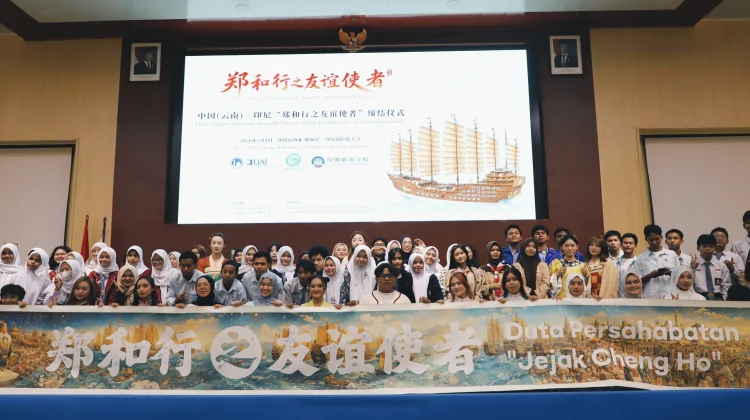Chinese and Indonesian Youth Named Cheng Ho Friendship Ambassadors