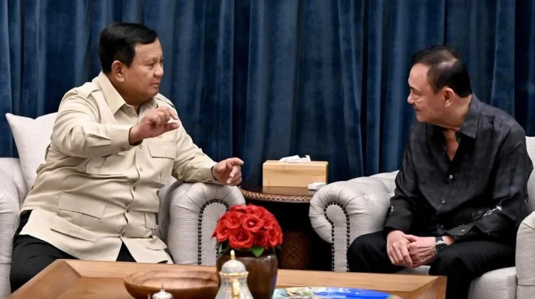 President Prabowo Meets Former Thai PM Thaksin Shinawatra, Discusses World Issues