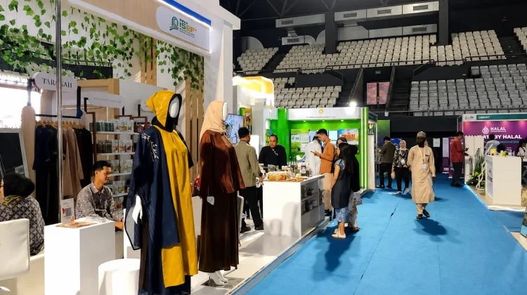 D-8 Halal Expo's Second Day Generates New Business Partnership Opportunities