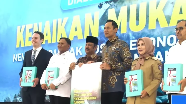 Indonesia Plans "One Data" for Sea-Level Rise Risk, AHY Says It's Existential Threat