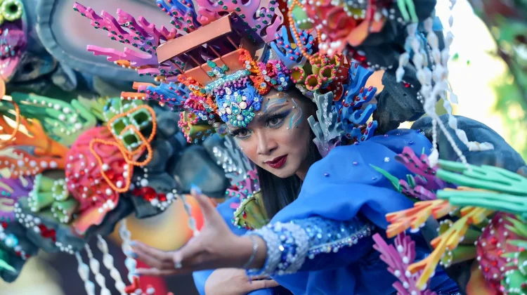 Banyuwangi Carnival Boosts Tourist Arrivals Ahead of Opening