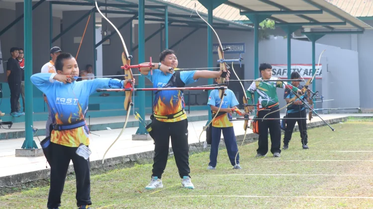 TNI AU Improves Athlete Development Through Archery Championship