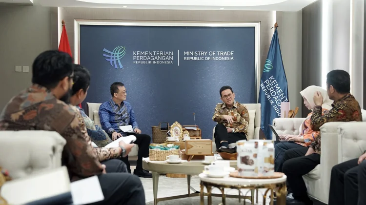 Indonesian Government Boosts Tire Exports and Industrial Investment