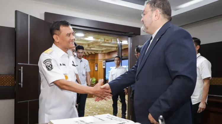 Central Java, Iran Explore Strategic Partnership Across Sectors