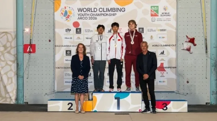 Indonesian Athlete Wins Silver at the World Climbing Youth Championship in Italy