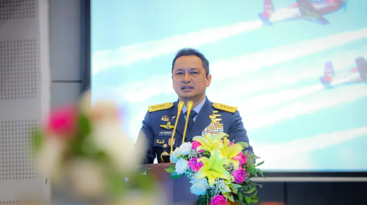 Air Force Chief Emphasizes Integrity and Professionalism to Junior Officers