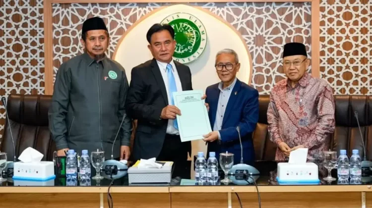 MUI: Minister Yusril’s Explanation Reassures Palestinians in Indonesia
