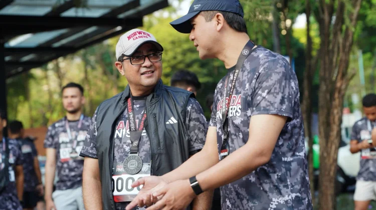 Minister Supports Garuda Finishers, Urges Sports-Creative Economy Collaboration