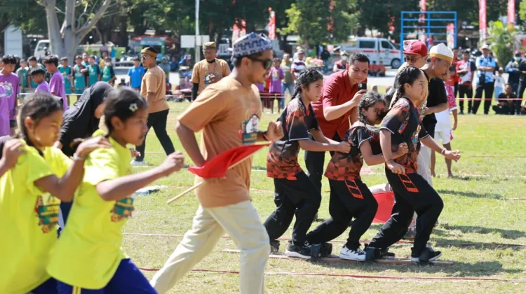 Indonesia Preserves Traditional Games Through Memengan Festival