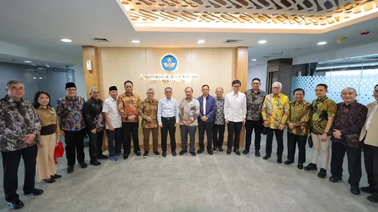 Indonesia Pushes Stronger Public-Private University Collaboration