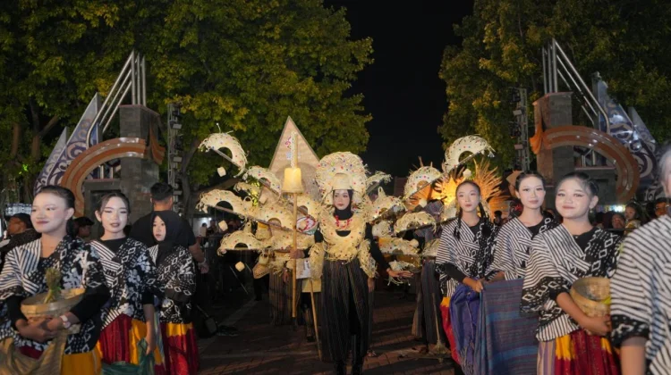 Klaten Lurik Carnival Promotes Indonesian Heritage Worldwide