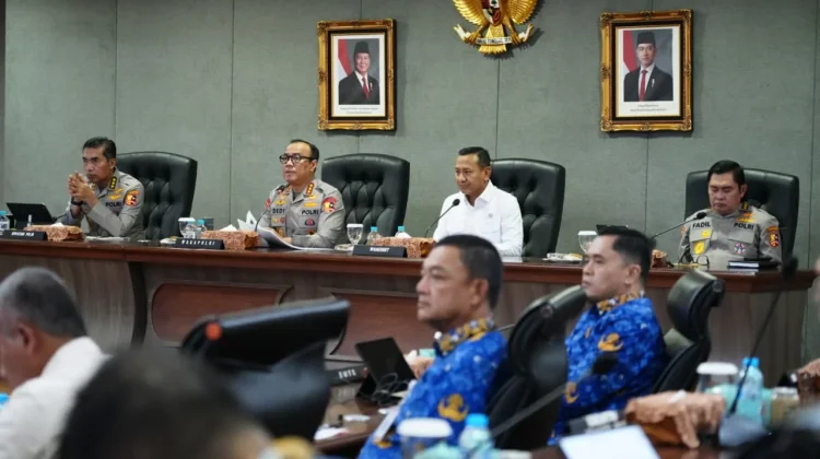 POLRI and Agencies Unite Against El Nino Forest Fires