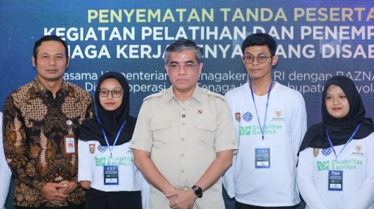 Govt: Indonesians with Disabilities Must Have Equal Career Opportunities