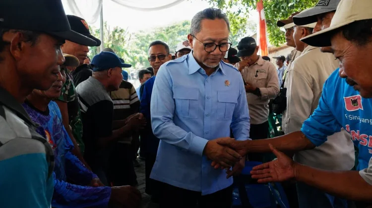 Village Cooperatives Support Nutrition Program and Rural Economic Growth