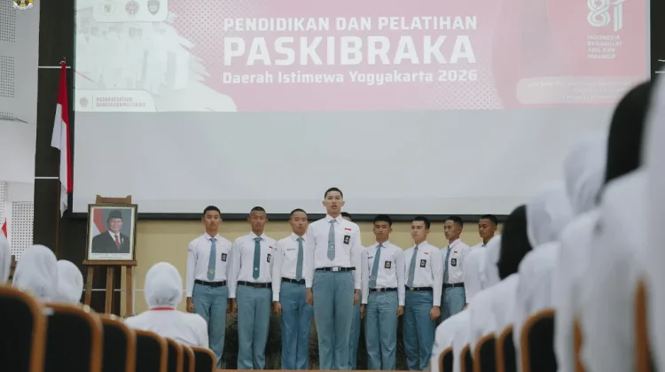 Indonesia Prepares Flag-Raising Troops for Independence Day