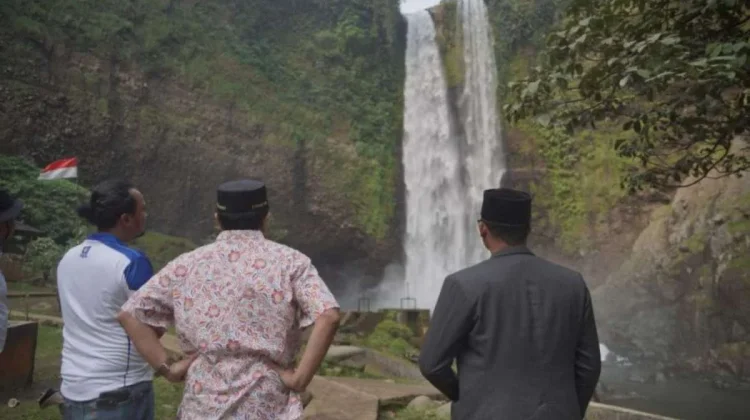 Garut Develops Sanghyang Taraje Waterfall Tourism