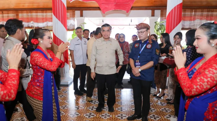 Minister of Manpower Meets with Labor Unions to Discuss Worker Protection