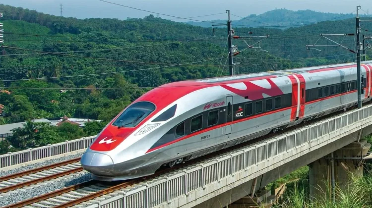 West Java Records 112 Million Domestic Tourist Trips in First Half of 2026