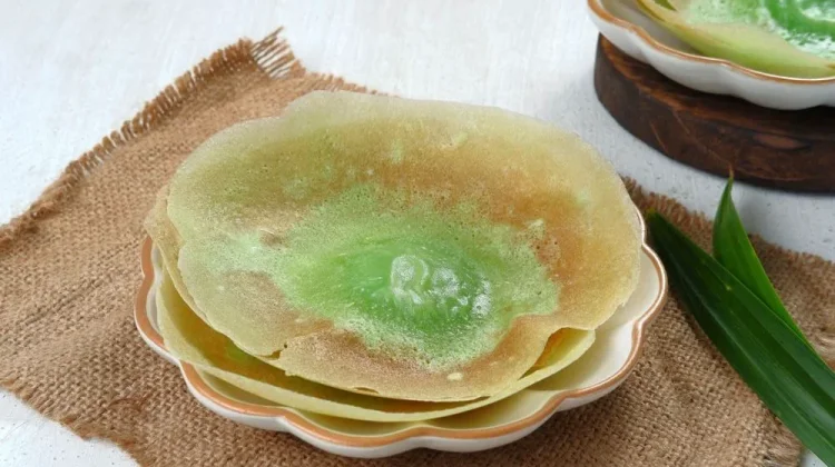 Kue Ape, A Traditional Betawi Snack with a Crispy Twist