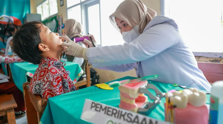 Indonesia Evaluates One Year of Free Child Health Check-up Program