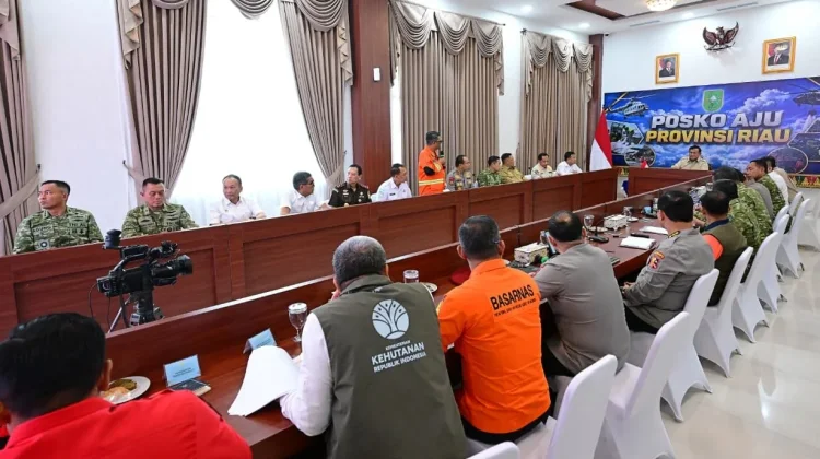 President Prabowo Orders Full-Scale Push to Contain Riau’s Forest Fires