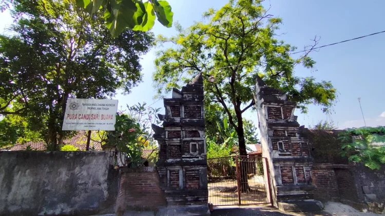 Pura Candi Sari Bhuana Reflects Bali-Java Cultural Harmony