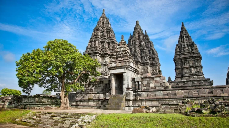 Candi Prambanan: Indonesia's Iconic Hindu Heritage