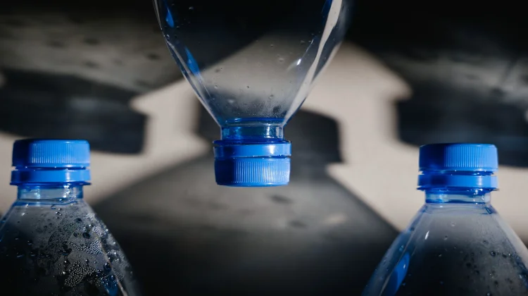 Govt Helps Bottled Water Industry Meet Mandatory National Standards