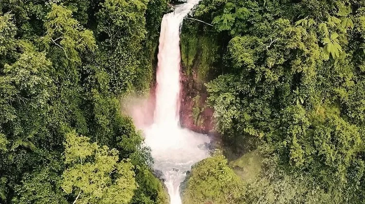 Ketemu Jodoh Waterfall Offers a Scenic Escape in South Sulawesi