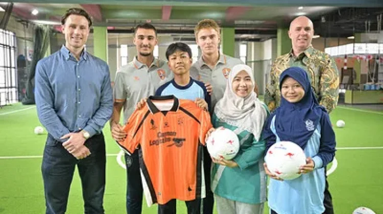 Brisbane Roar Football Club Promotes Australia-Indonesia Ties