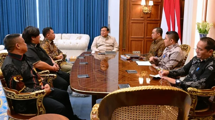 Prabowo Meets Dayak Leader amid Kalimantan Forest Fires