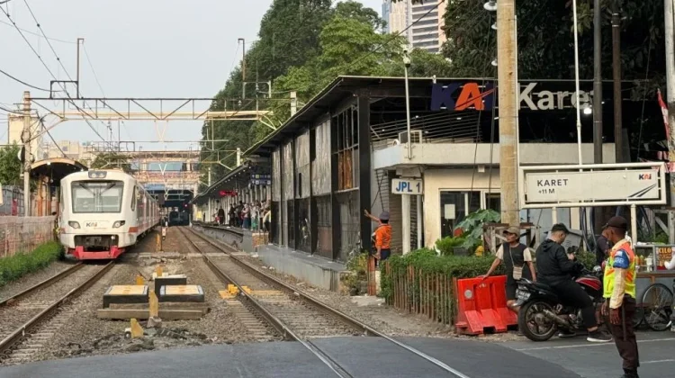 Jakarta’s 104-Year-Old Commuter Station Closes for Integration with Nearby Station