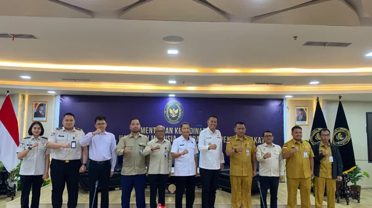 Govt Pushes SBT Scheme to Legalize Indonesian-Malaysian Border Workers