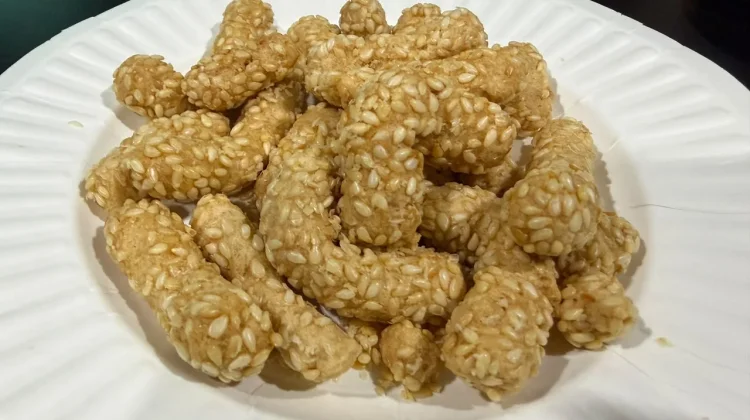 Keciput, a Crunchy Traditional Snack from Kudus