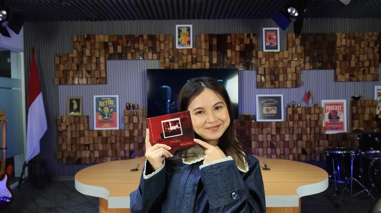 Tama Yuri Turns Life’s Journeys Into Songs on “Biar Aku Dianggap Beruntung”