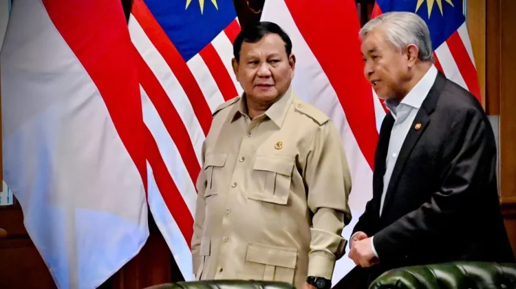 Indonesia-Malaysia Agrees to Tackle Forest Fires As Prabowo Met Deputy PM Zahid